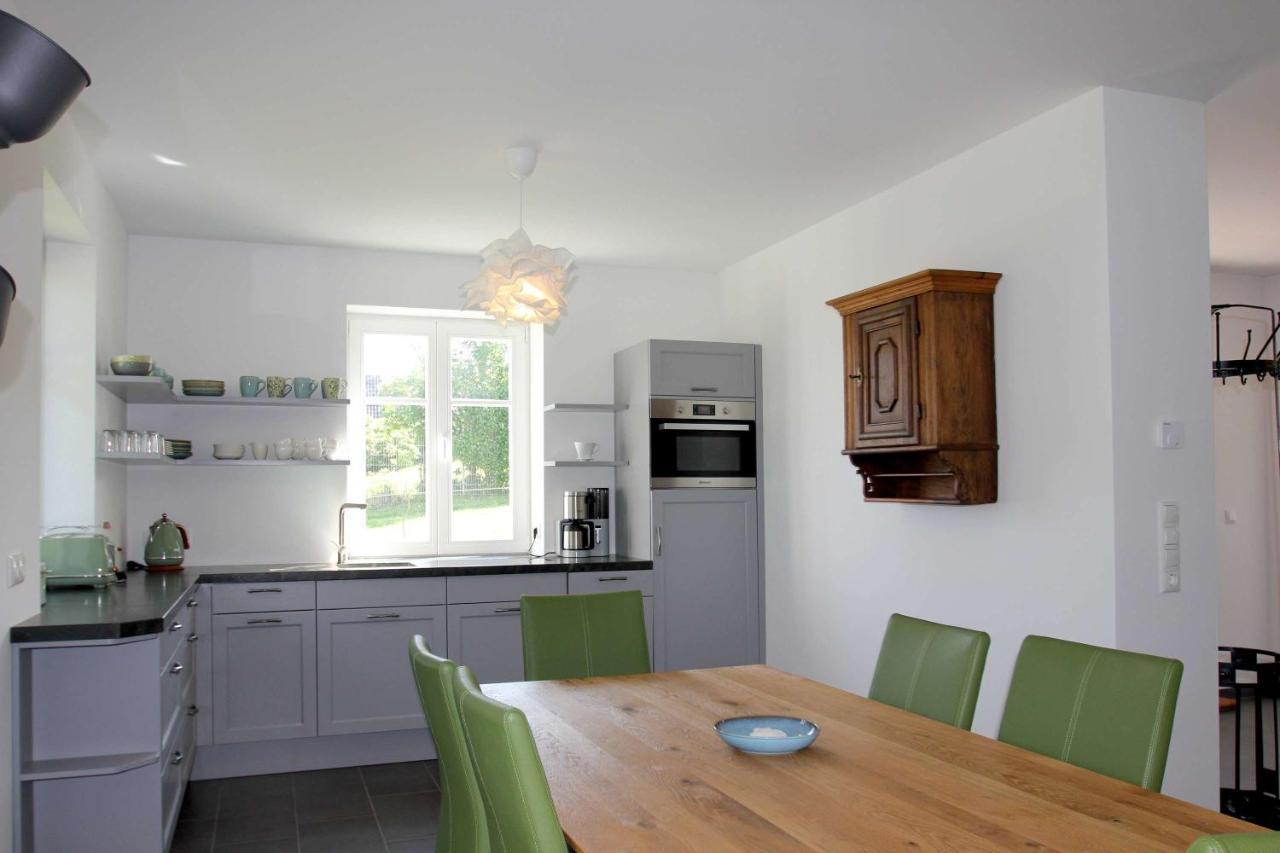 גאגר Wassernahes Ferienhaus Mit Meerblick Und Schwimmbadnutzung In Sellin - Ferienhaus Rohrweihe מראה חיצוני תמונה