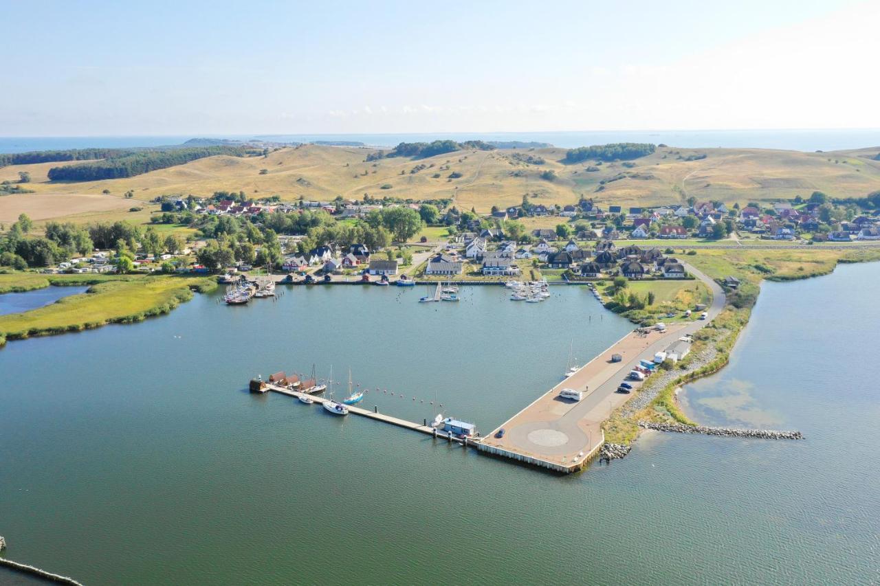 גאגר Wassernahes Ferienhaus Mit Meerblick Und Schwimmbadnutzung In Sellin - Ferienhaus Rohrweihe מראה חיצוני תמונה